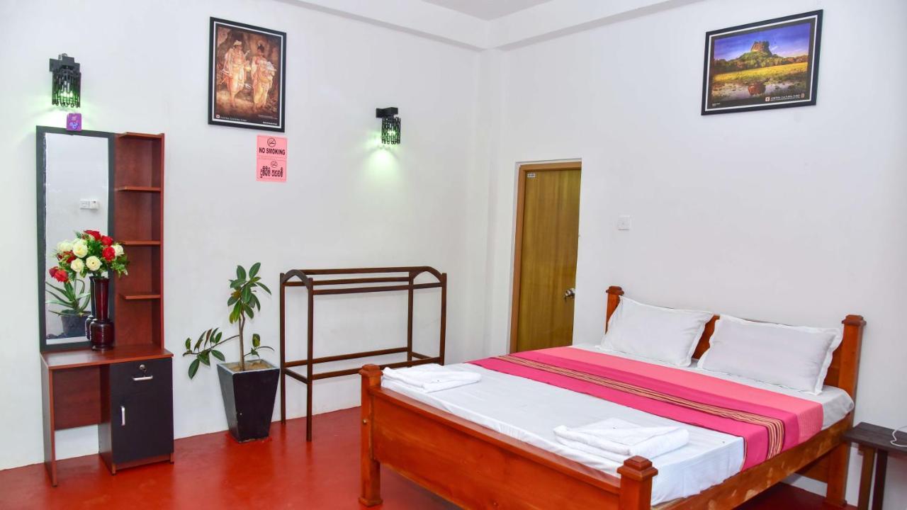 Smashing Inn Dambulla Exterior foto